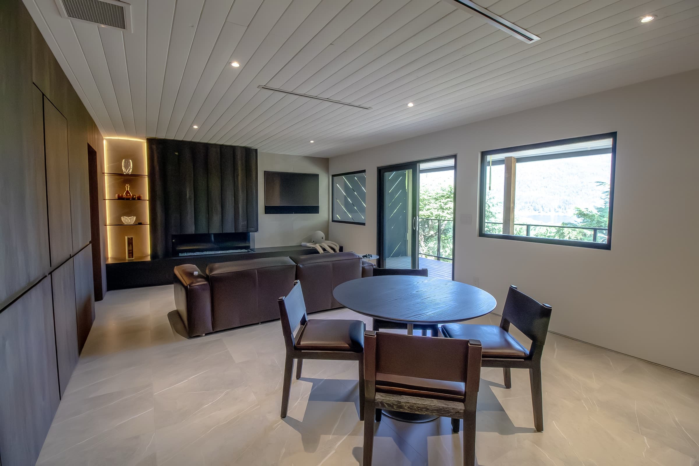 Belcarra Inlet House — view 4