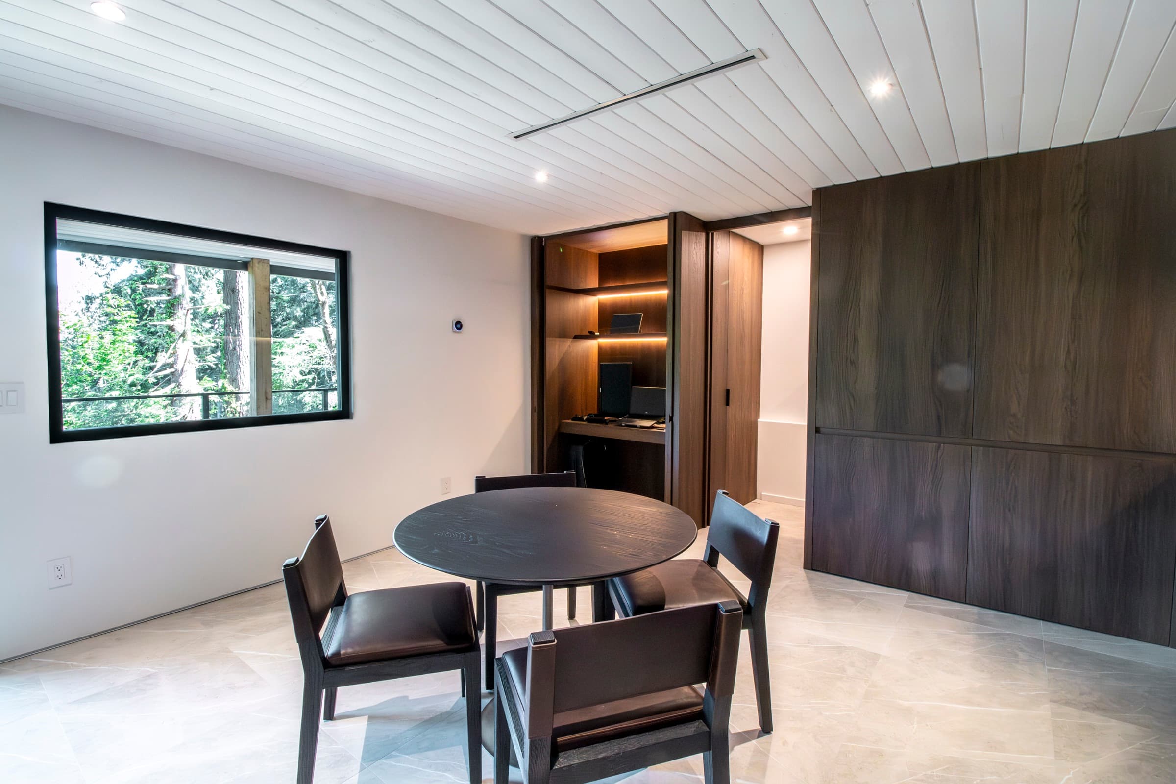 Belcarra Inlet House — view 5
